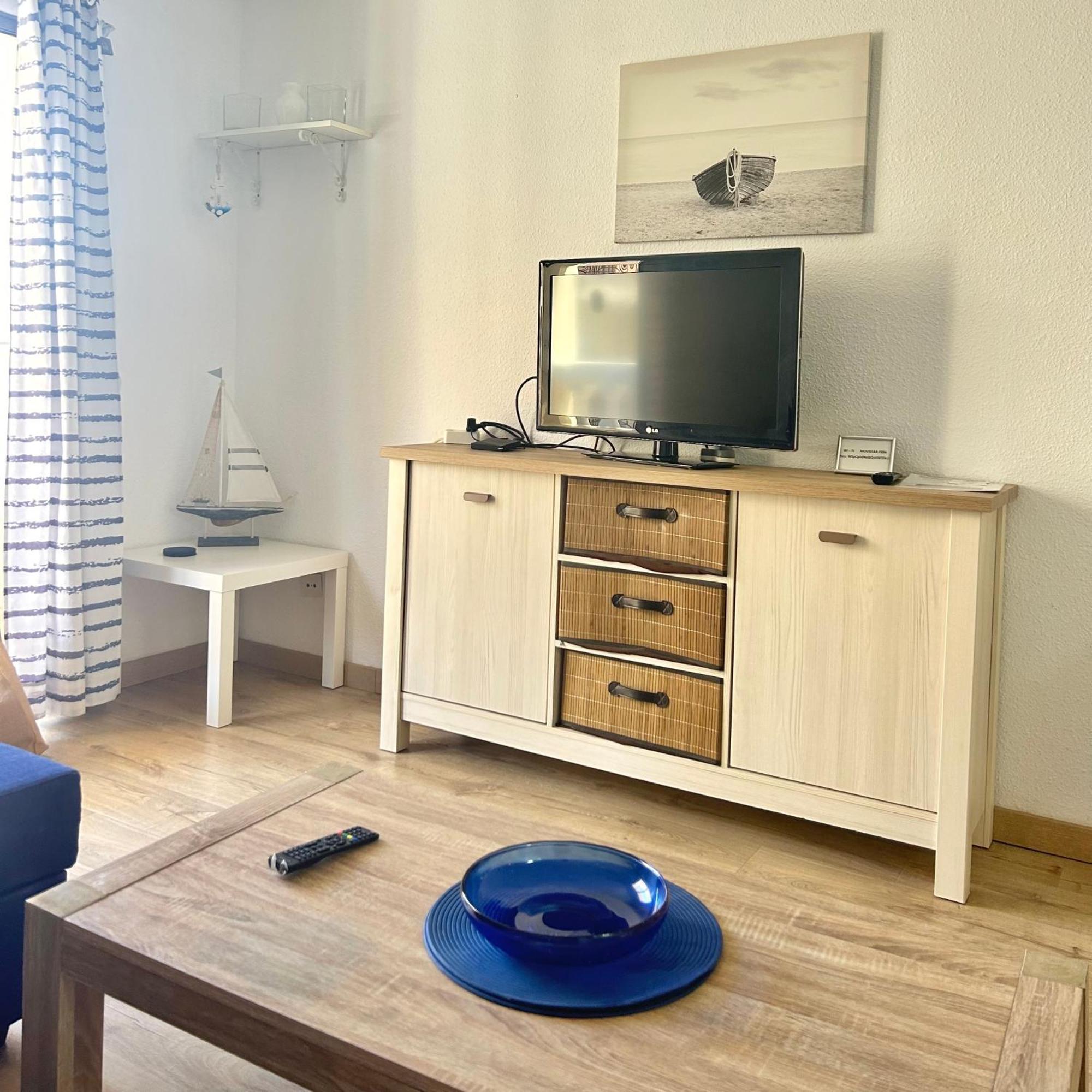 Lovely 1 Bed Apartment In Castle Harbour C108 Los Cristianos  Exterior photo